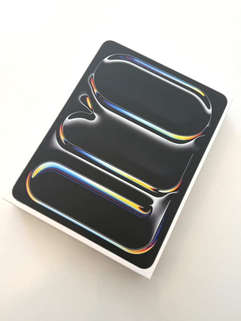 Apple 13インチiPad Pro Wi-Fi + Cellularモデル 512GB(標準ガラス搭載) スペースブラック MVXU3J/A