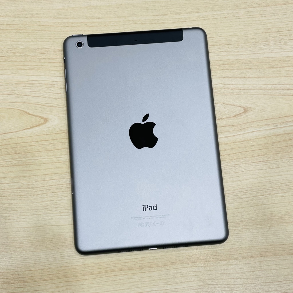 国内版SIMフリー iPad 第8世代 Cellular 128GB スペースグレイ MYML2J/A