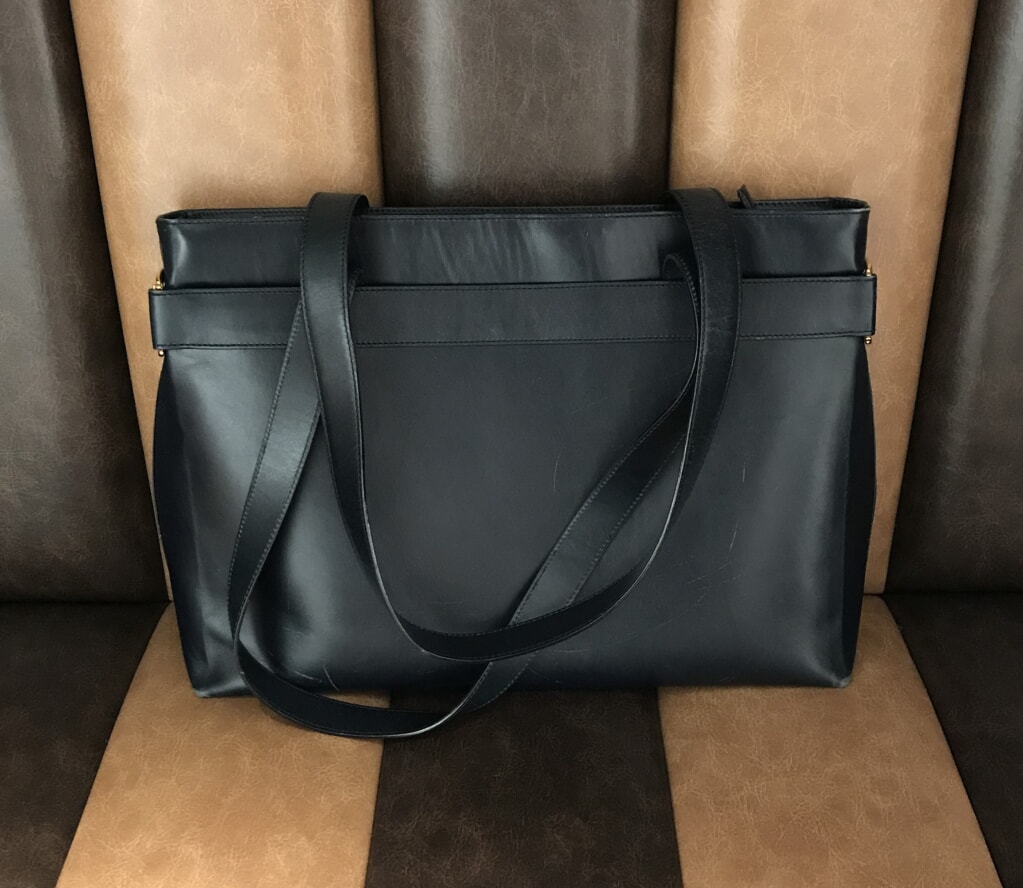 フェラガモ ヴァラ トートバッグ