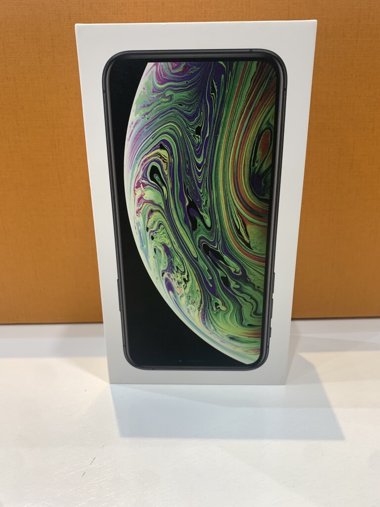 SIMロック解除(docomo) iPhoneXS 256GB スペースグレイ NTE02J/A