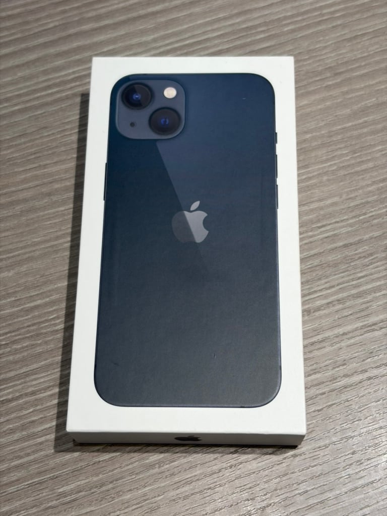 Apple iPhone13 128GB ミッドナイト MLNC3J/A
