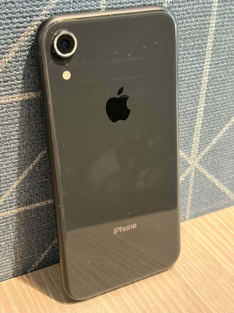 Apple iPhoneXR 128GB ブラック MT0G2J/A