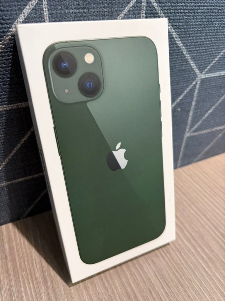 Apple iPhone13 256GB グリーン NNGH3J/A