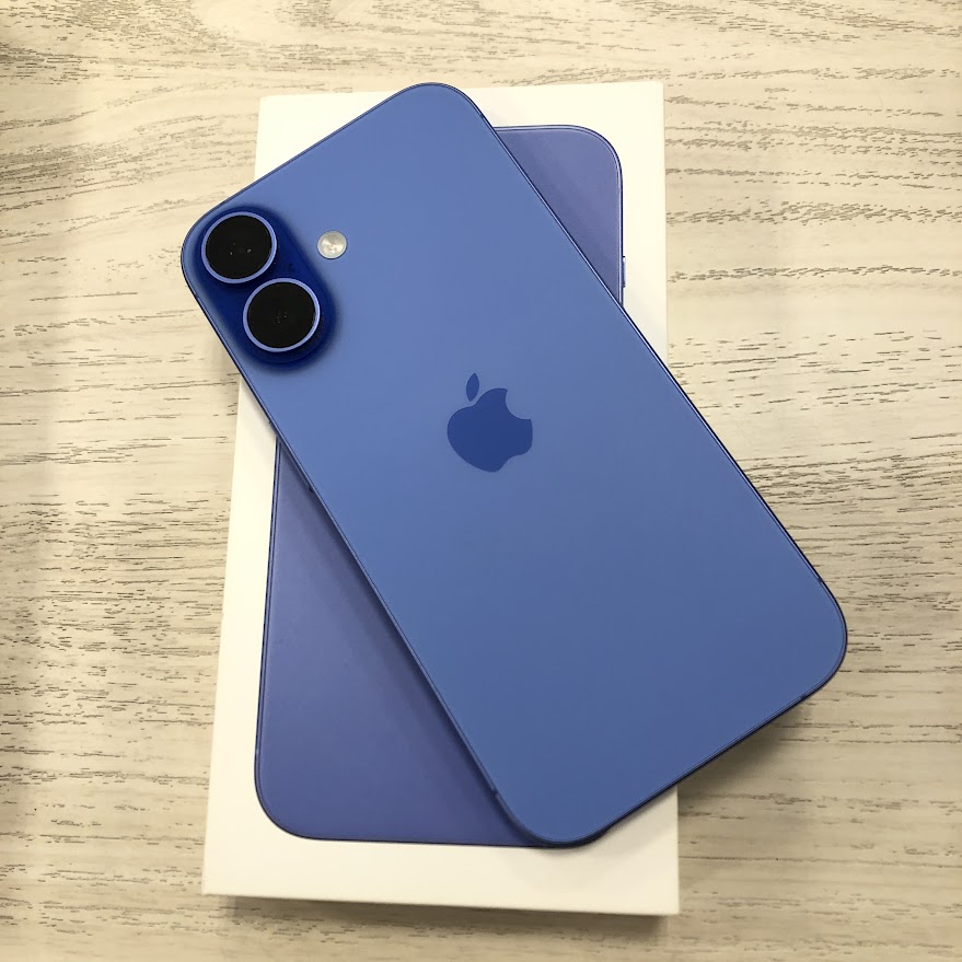 SIMロック解除(docomo) iPhone16 256GB ウルトラマリン MYE03J/A