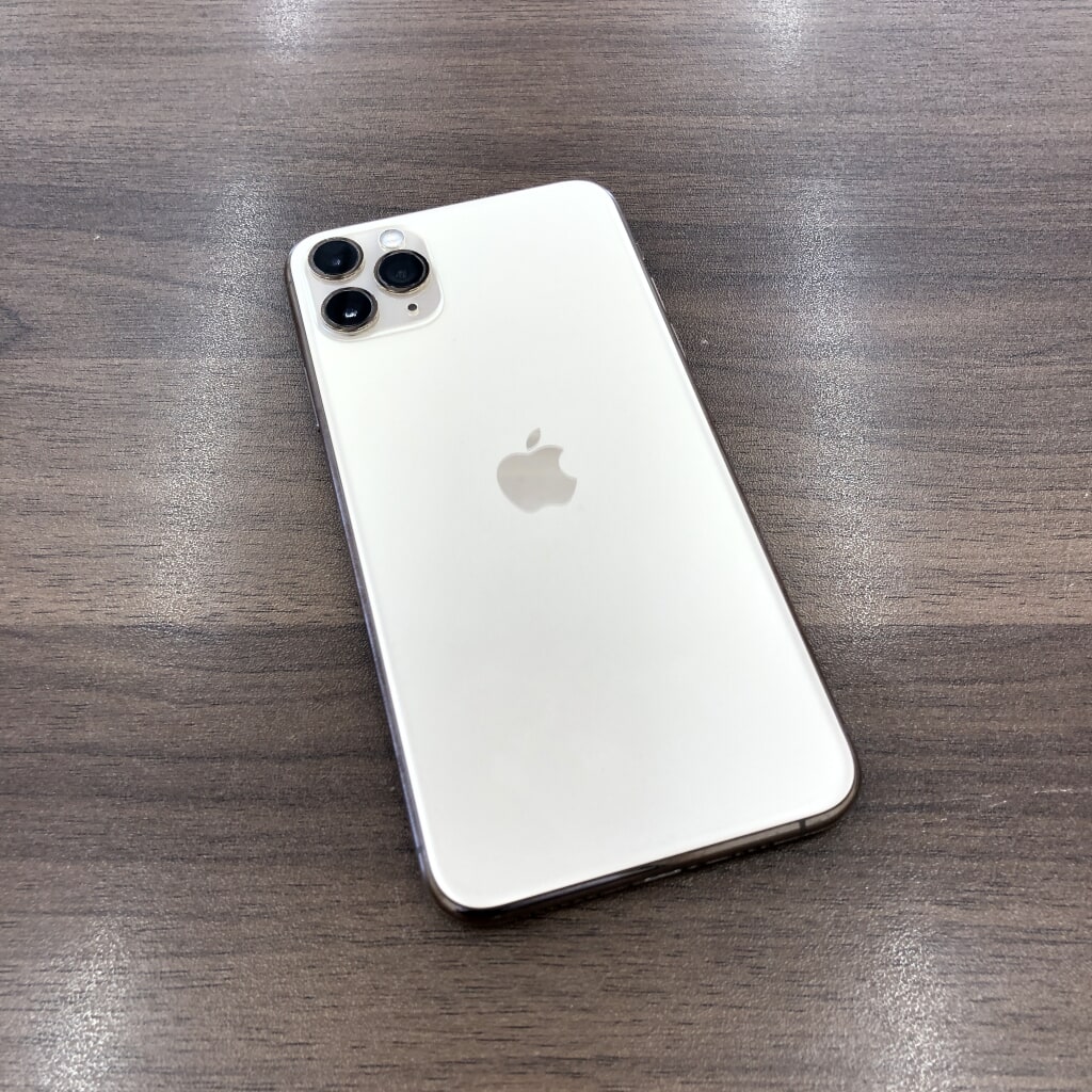 docomo/SIMロック解除 iPhone11ProMax 256GB ゴールド MWHL2J/A