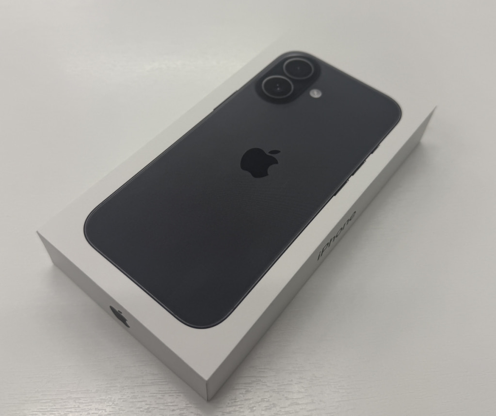 国内版SIMフリー iPhone17 256GB ブラック MG674J/A