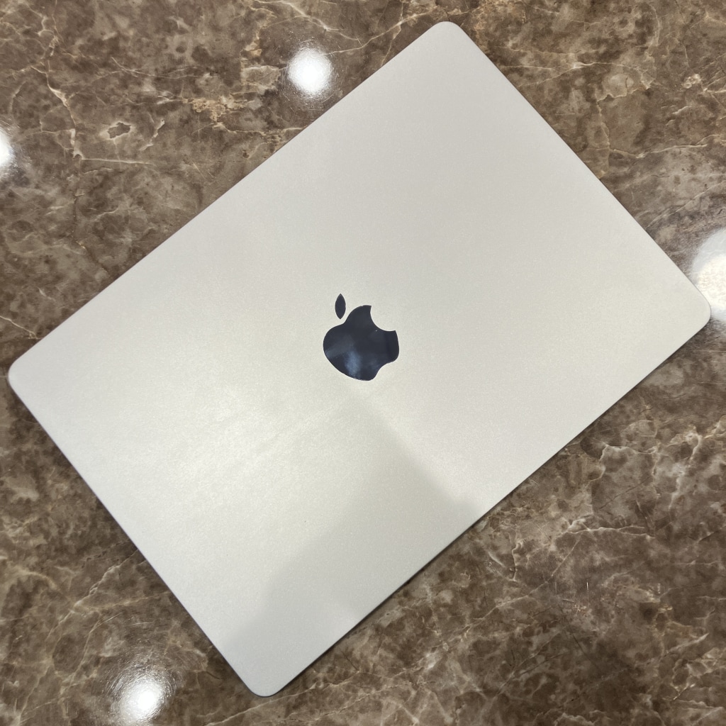 Apple MacBook Air M2 2022 8GB/256GB A2681