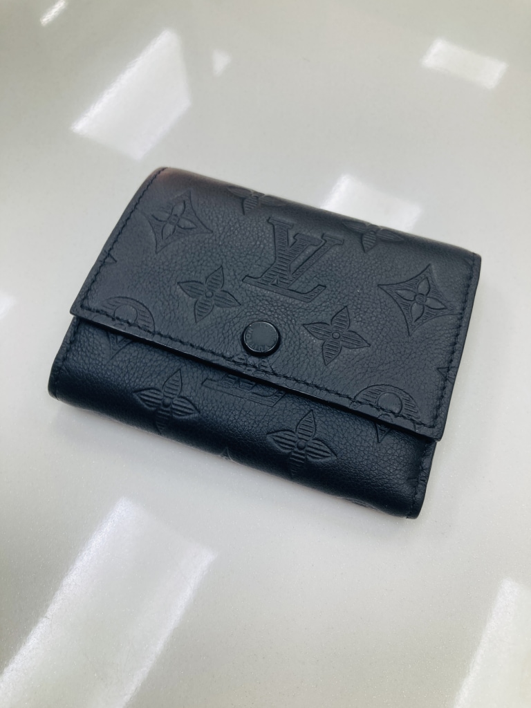ルイヴィトン モノグラムシャドウ ヴィクターウォレット M12635