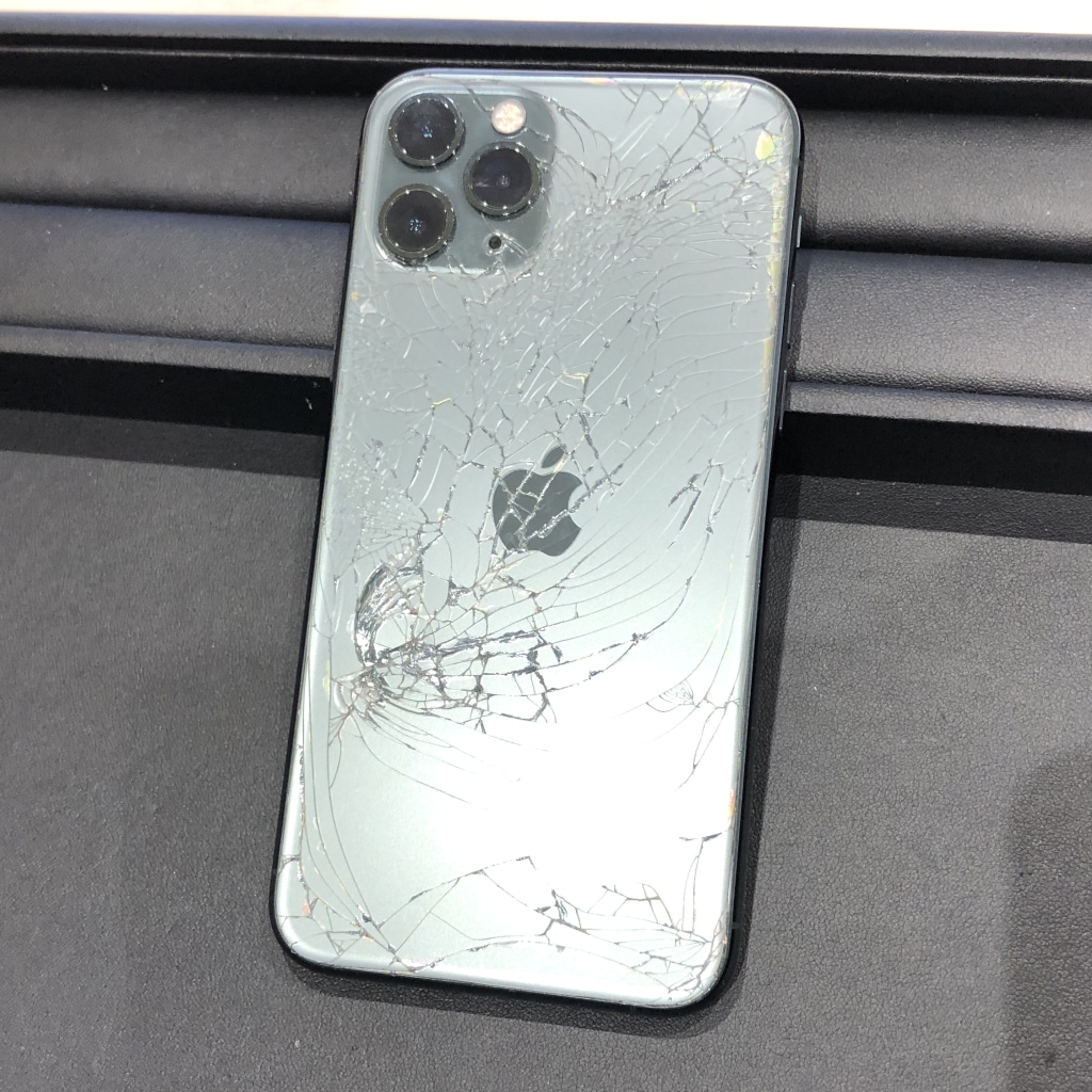 SIMロック解除(Softbank) iPhone11Pro 256GB ミッドナイトグリーン NWCC2J/A