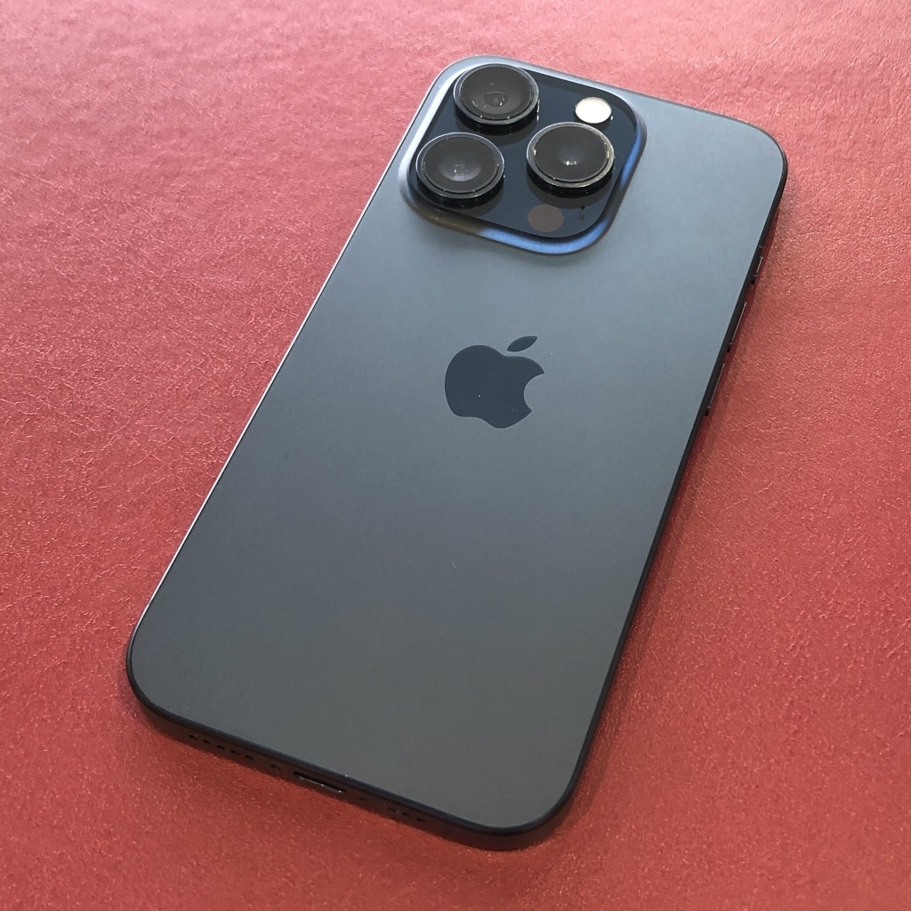 SIMロック解除(docomo) iPhone15 Pro 128GB ブルーチタニウム MTUA3J/A