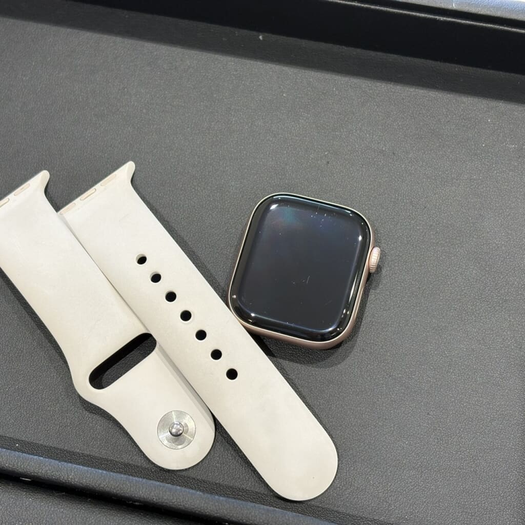 Apple Watch Series 10 GPSモデル 42mm MWWH3J/A