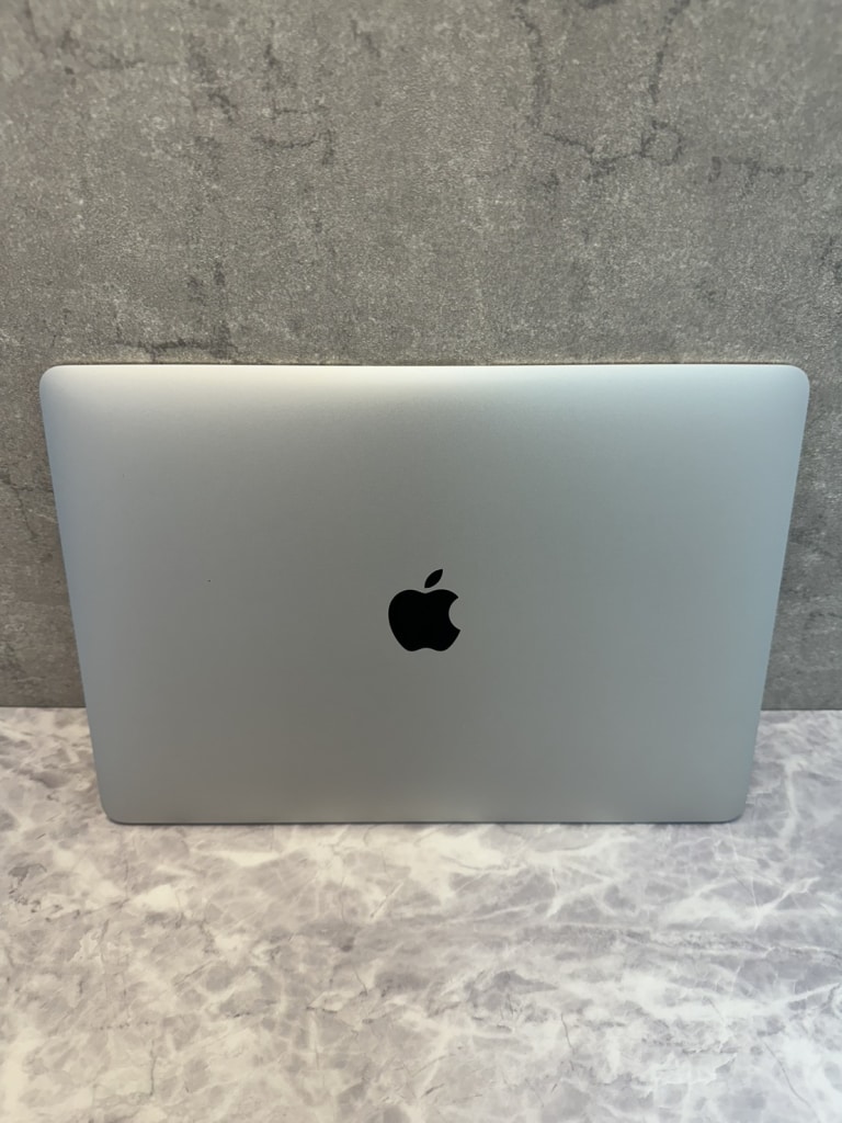 MacBookAir 13インチ 2020 8GB 256GB M1 シルバー MGN93J/A