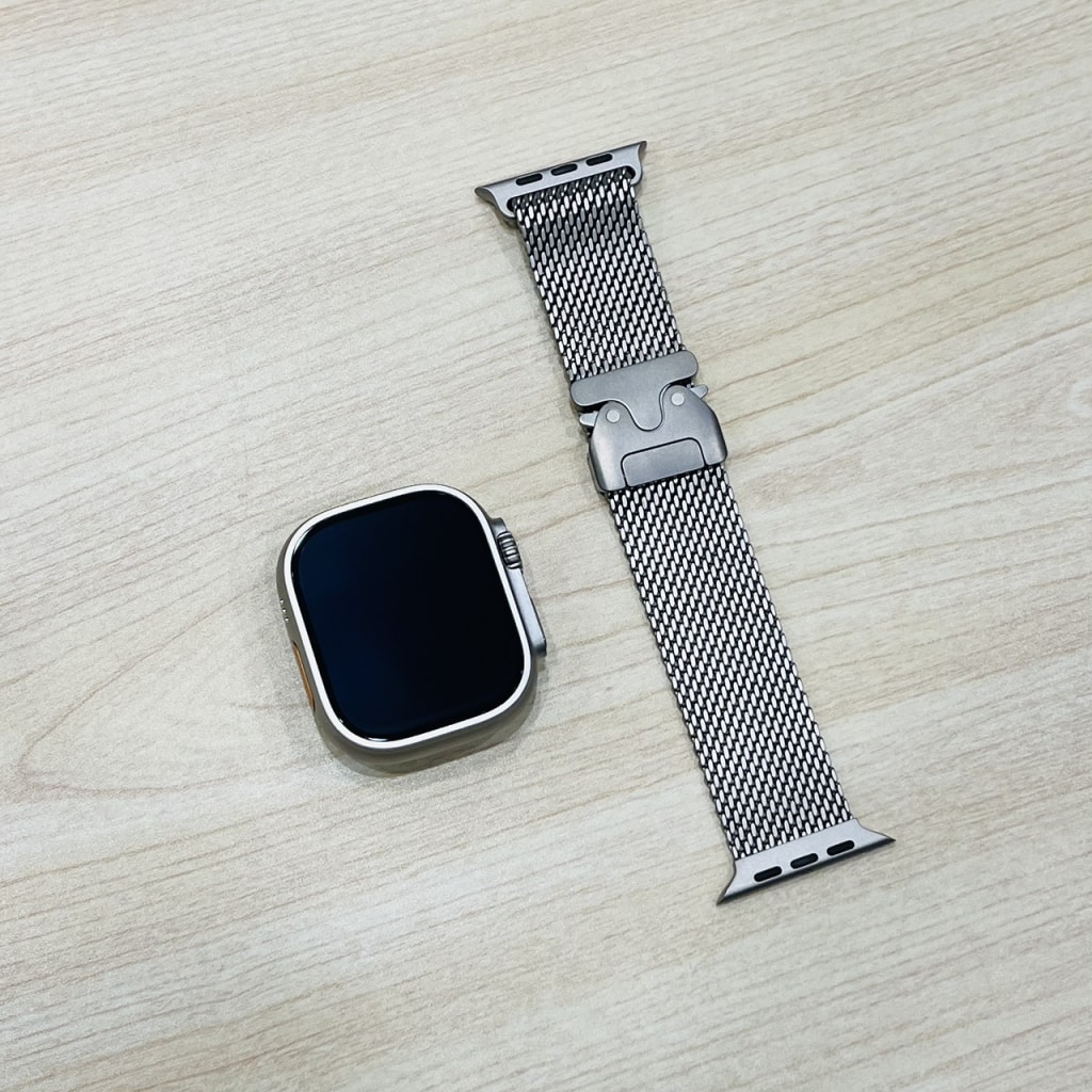 Apple Watch Ultra3 49mm Cellular ナチュラルチタニウム MEWW4J/A