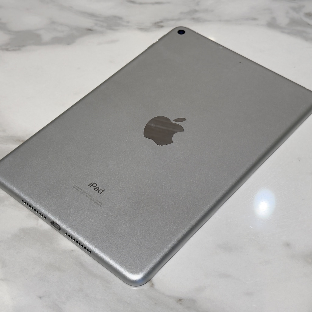 iPadPro 11インチ 第1世代 Wi-Fiモデル 256GB スペースグレイ MTXQ2J/A