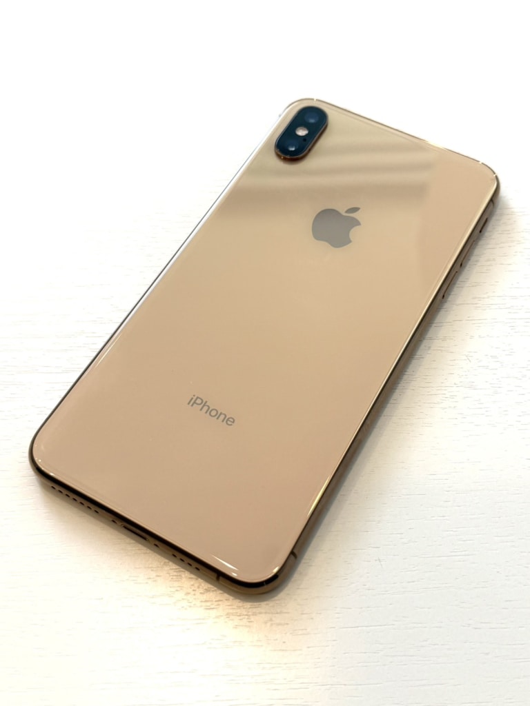iPhoneXsMAX 256GB ゴールド MT6W2J/A