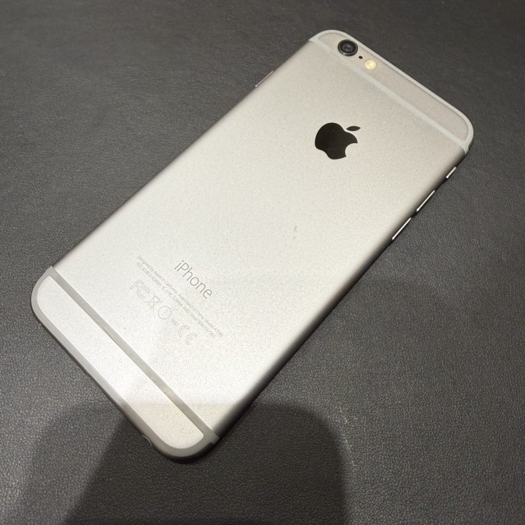 Softbank iPhone6 64GB スペースグレイ MG4F2J/A