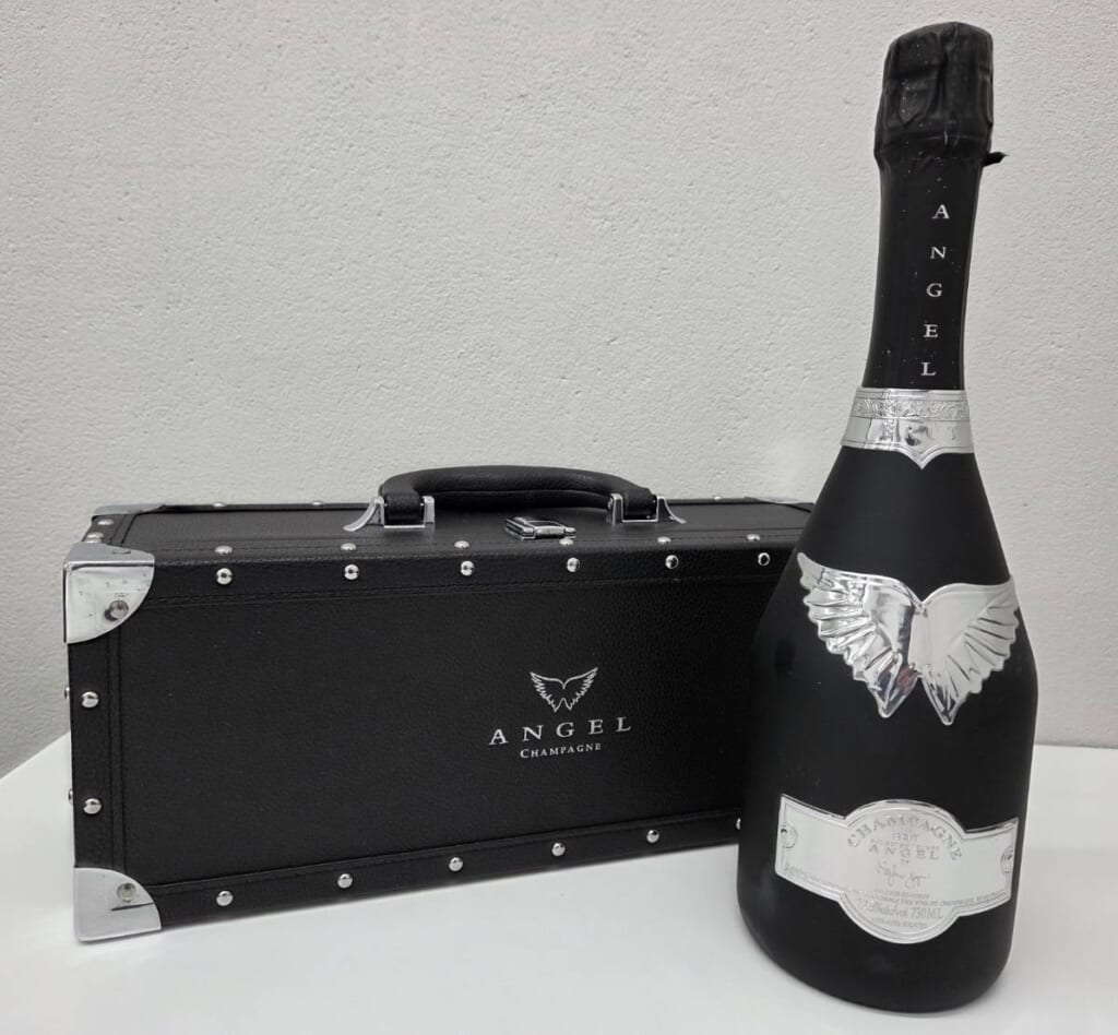 エンジェル NV ブリュット ブラック 750ml/12.5度