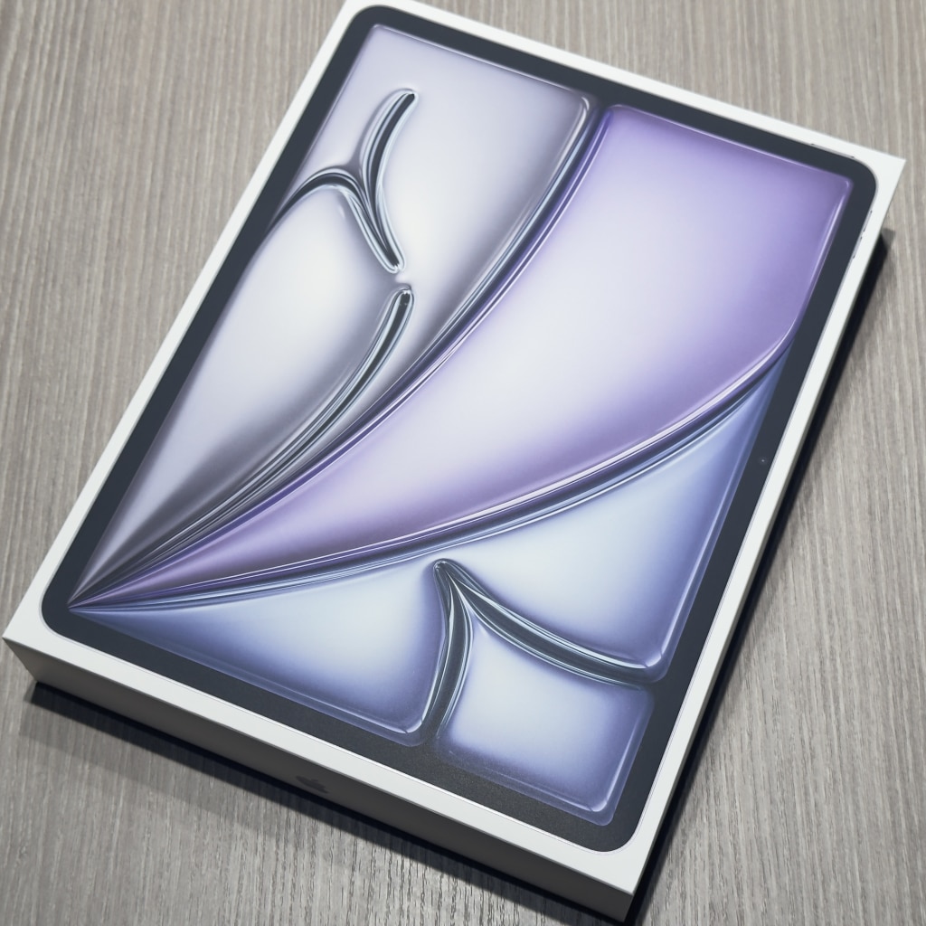 iPad Air 13インチ (M4) Wi-Fi 256GB A3461 スペースグレイ MH5U4J/A