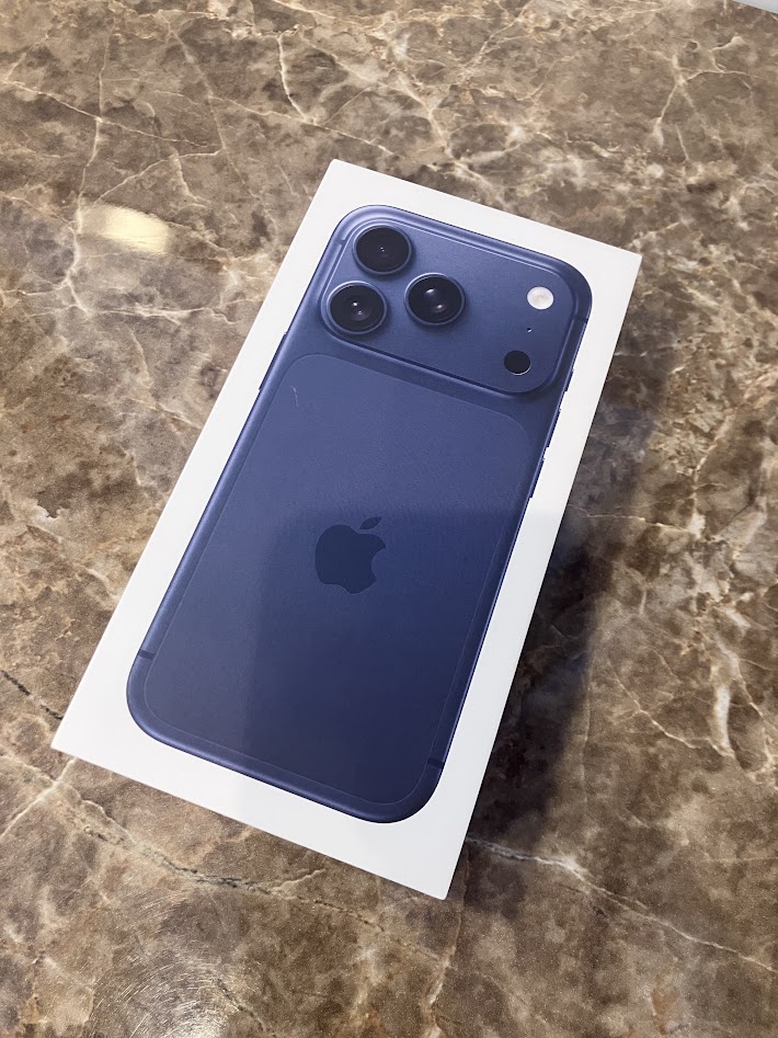 国内版SIMフリー iPhone17 Pro 512GB ディープブルー MG8C4J/A