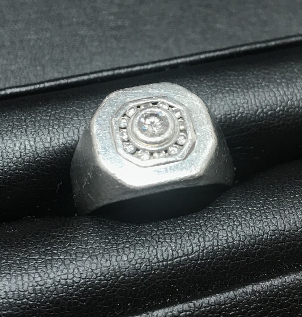 Pt900 ダイヤリング