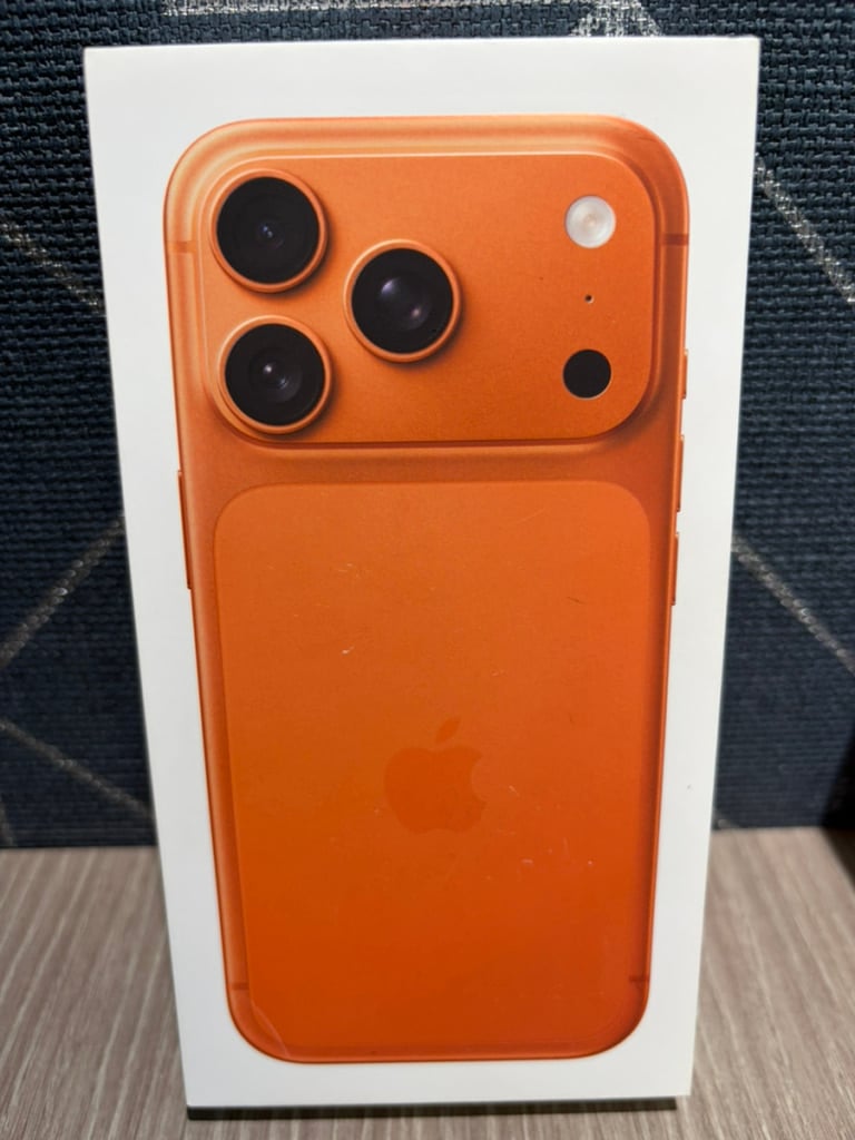 Apple iPhone17 Pro 256GB コズミックオレンジ MG864J/A