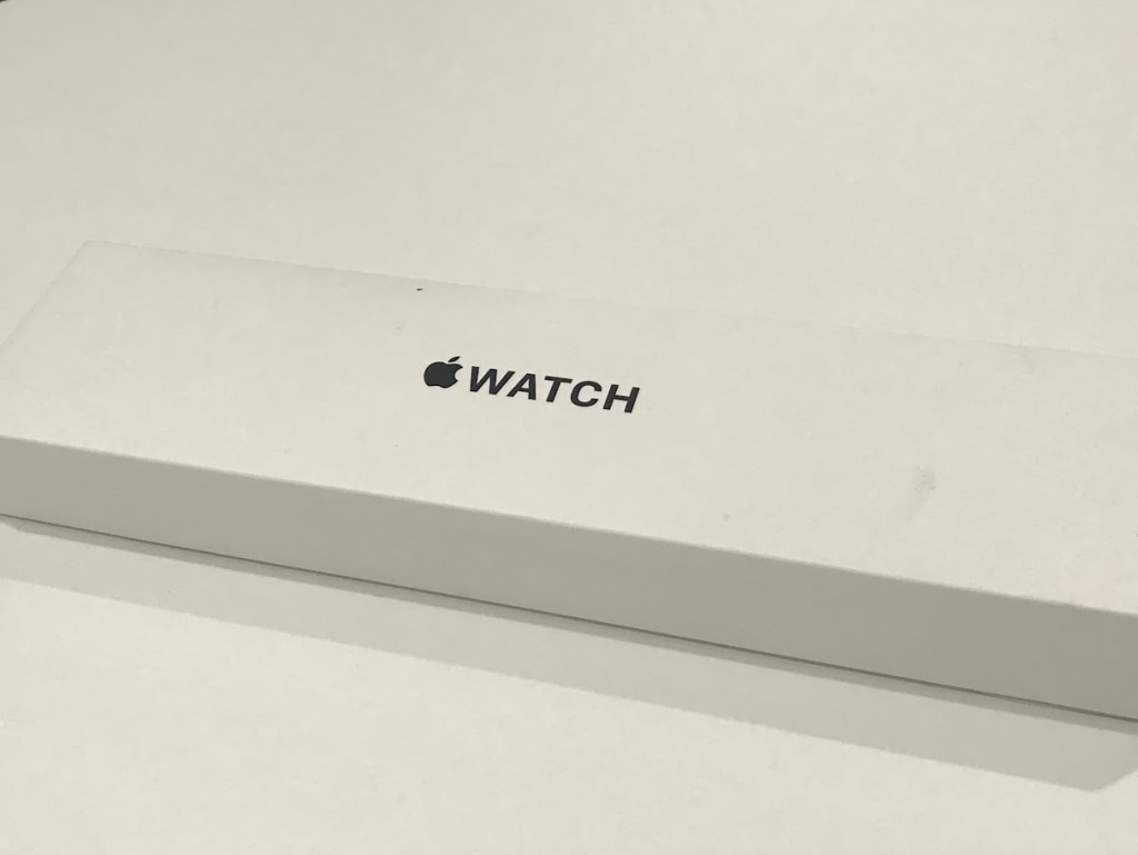 Apple Watch SE 第2世代 GPS+Cellularモデル 40mm アルミニウムケース スポーツバンド MNPL3J/A