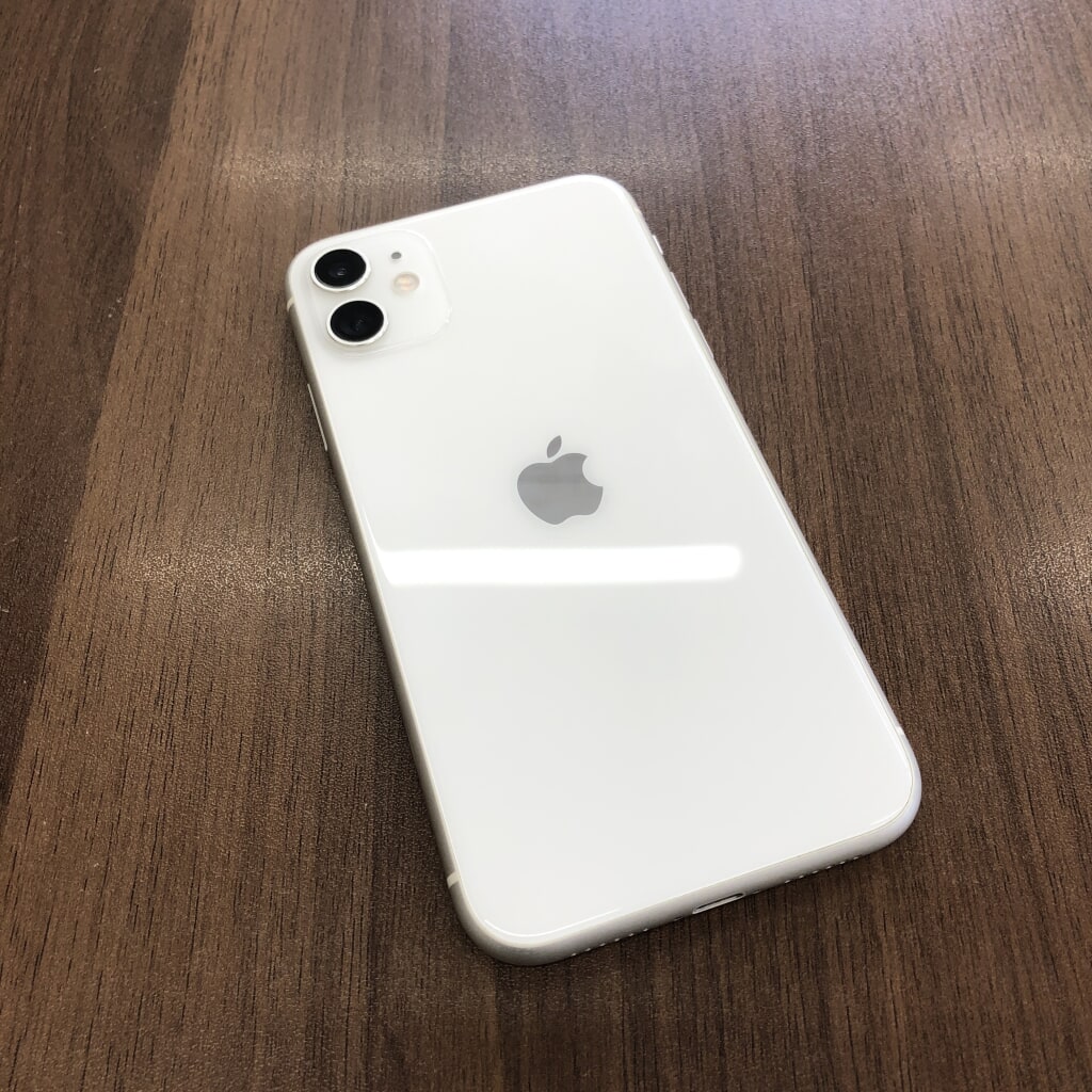 docomo/SIMロック解除 iPhone11 128GB ホワイト MWM22J/A
