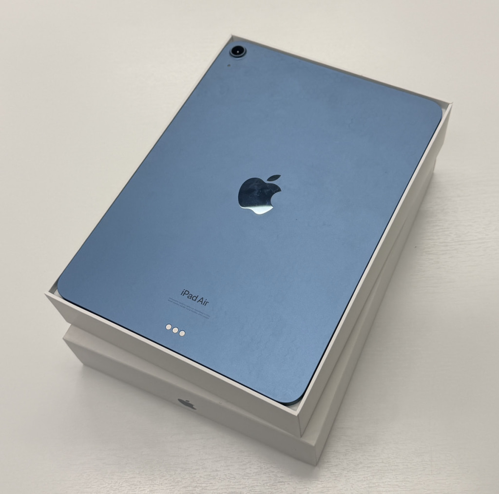 iPad Air 第5世代 Wi-Fi 64GB ブルー 整備済み品 FM9E3J/A