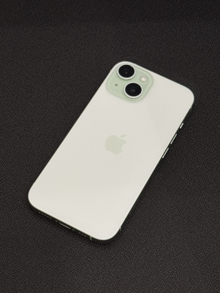 国内版SIMフリー iPhone15 256GB グリーン MTMT3J/A