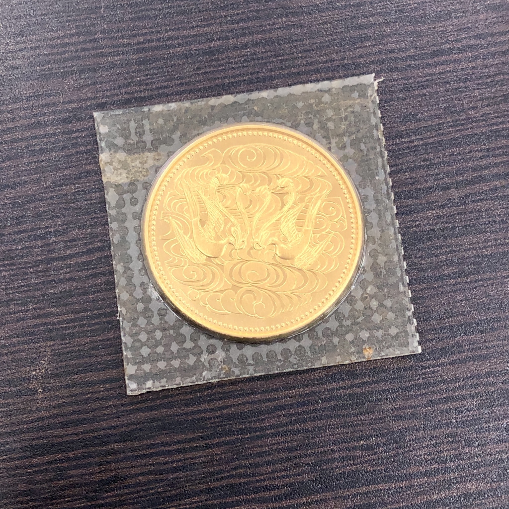 天皇陛下御在位60年記念 10万円金貨