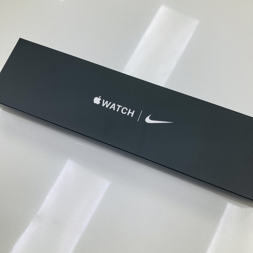 Apple watch Nike series6 GPS+Cellularモデル 44mm M09Y3J/A