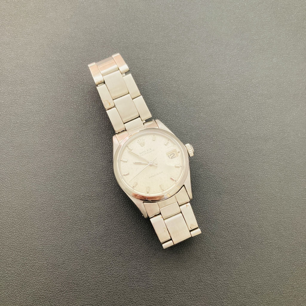 ロレックス オイスターデイト シルバー文字盤 6694