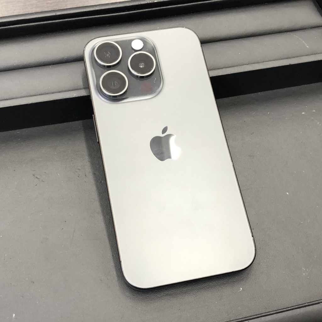国内版SIMフリー iPhone15Pro 256GB ブラックチタニウム NTUC3J/A