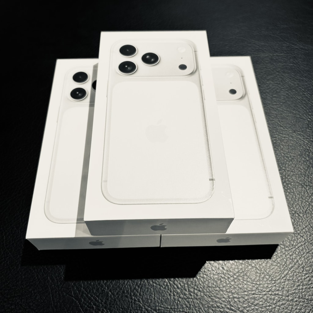 SIMロック解除(Softbank) iPhone17Pro 1TB シルバー MG8D4J/A