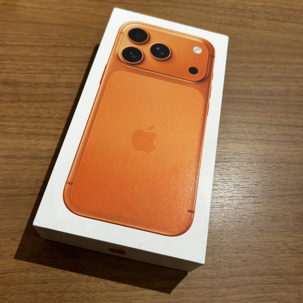 SIMロック解除(Softbank) iPhone17 Pro 1TB コズミックオレンジ MG8E4J/A