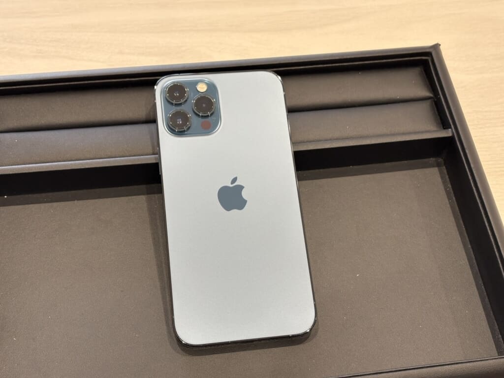 SIMロック解除(au) iPhone12 Pro Max 256GB パシフィックブルー MGD23J/A
