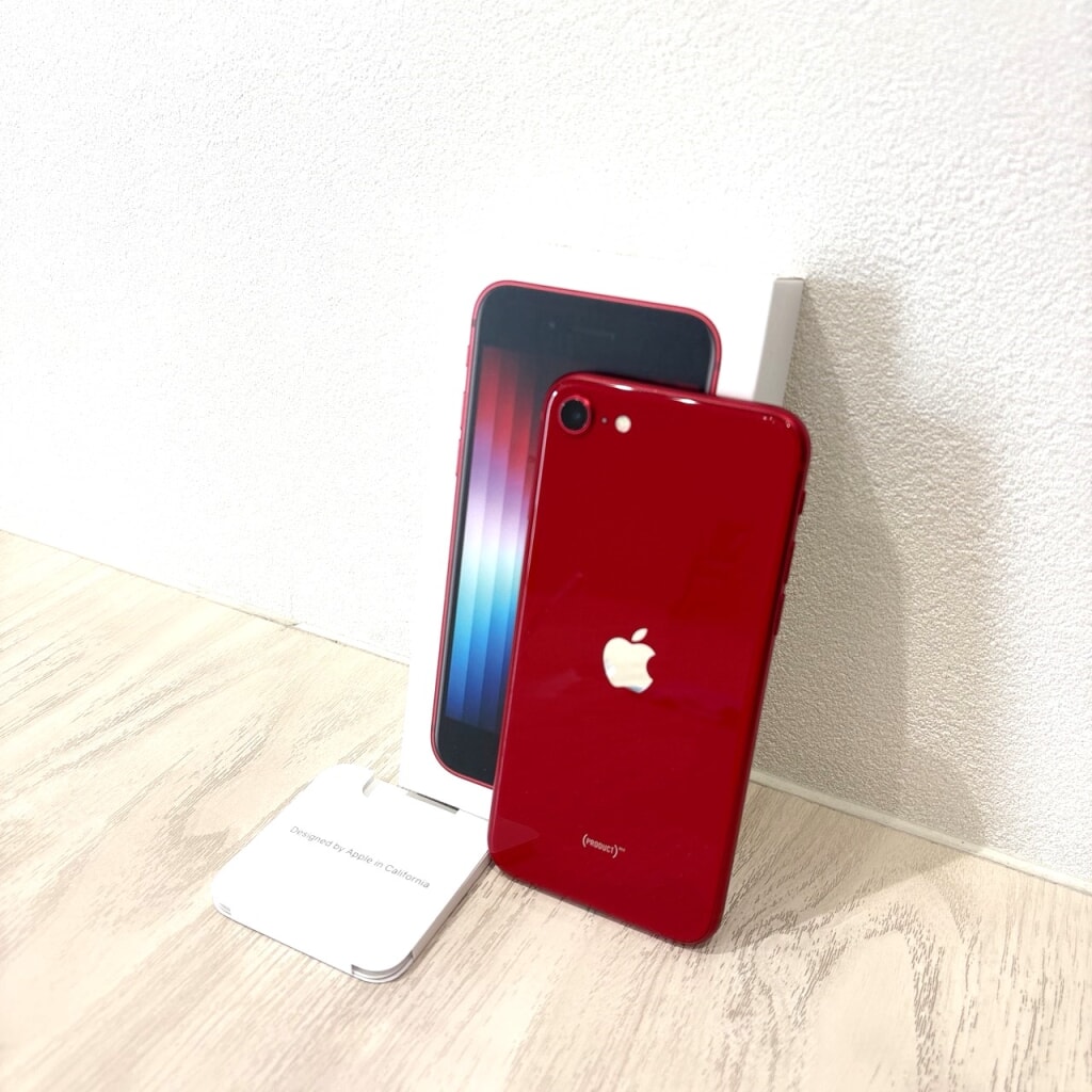SIMロック解除(au)	iPhoneSE3 256GB レッド MMYL3J/A