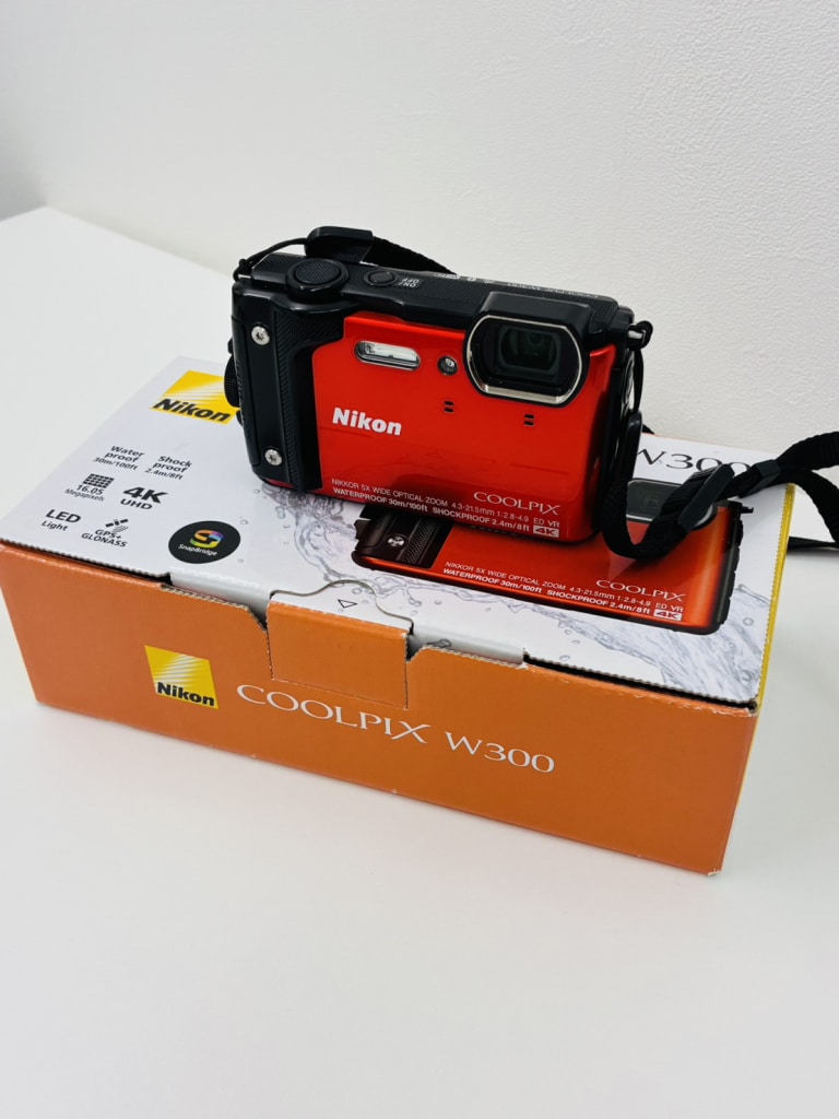Nikon ニコン COOLPIX W300
