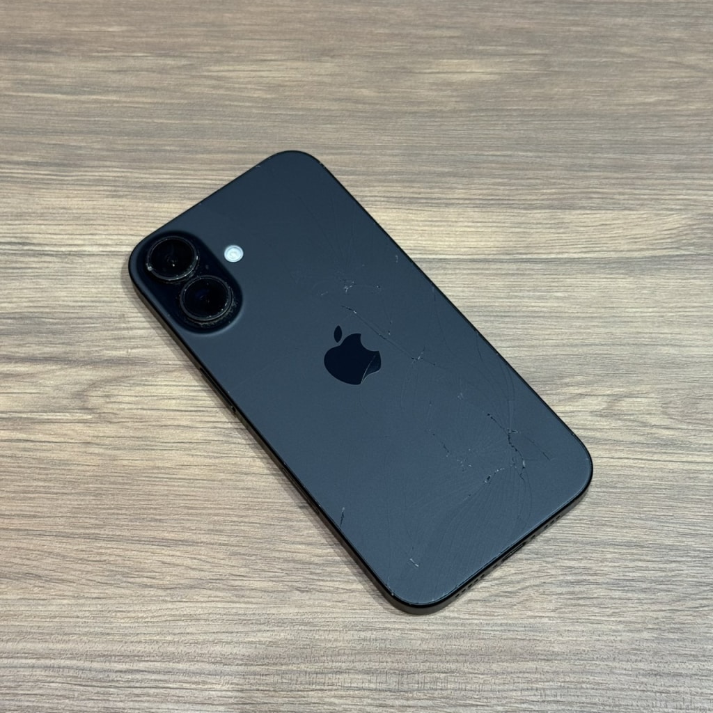 iPhone16 128GB ブラック MYDQ3J/A