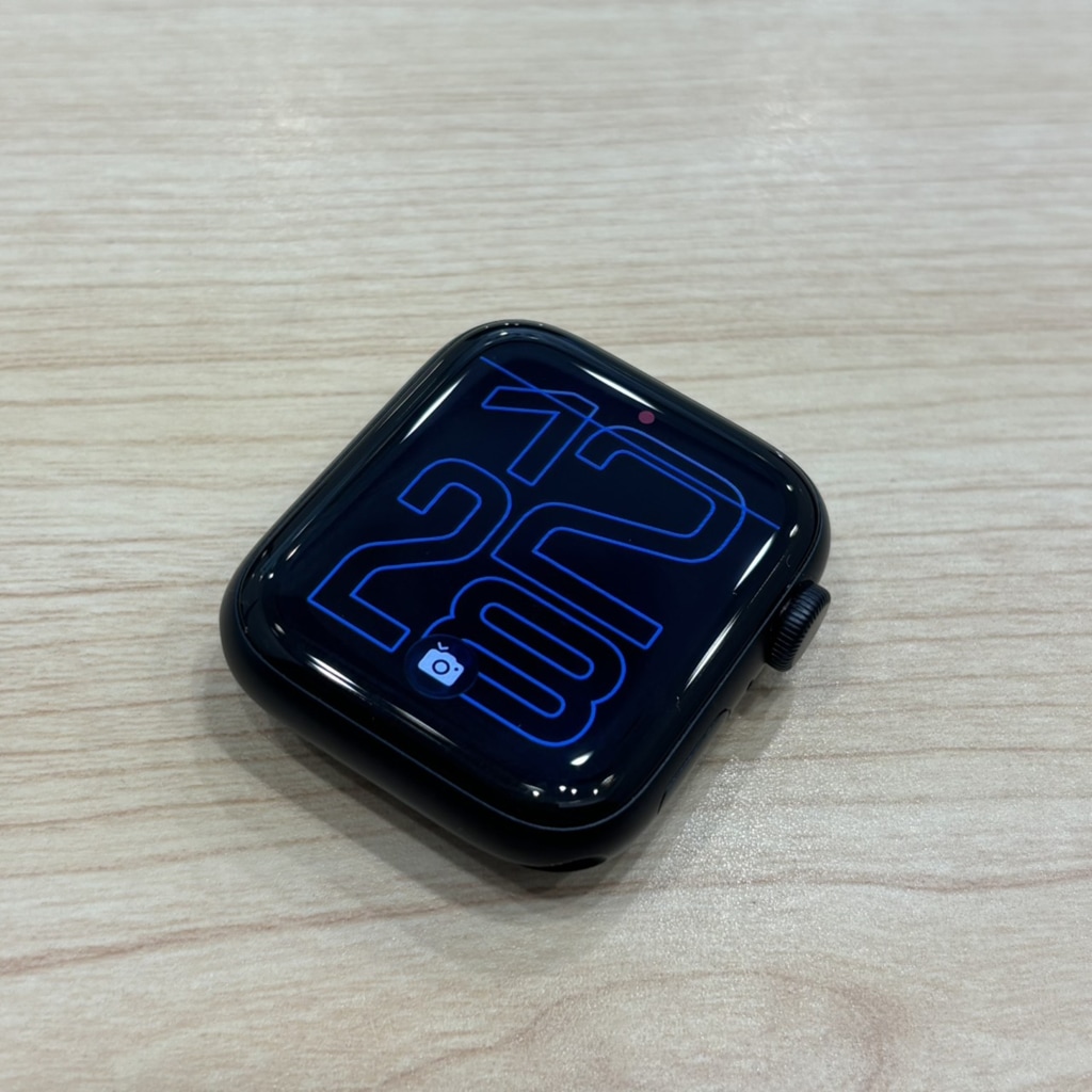 Apple Watch SE3 44mm GPS ミッドナイトアルミニウム ミッドナイトスポーツバンド MEHQ4J/A