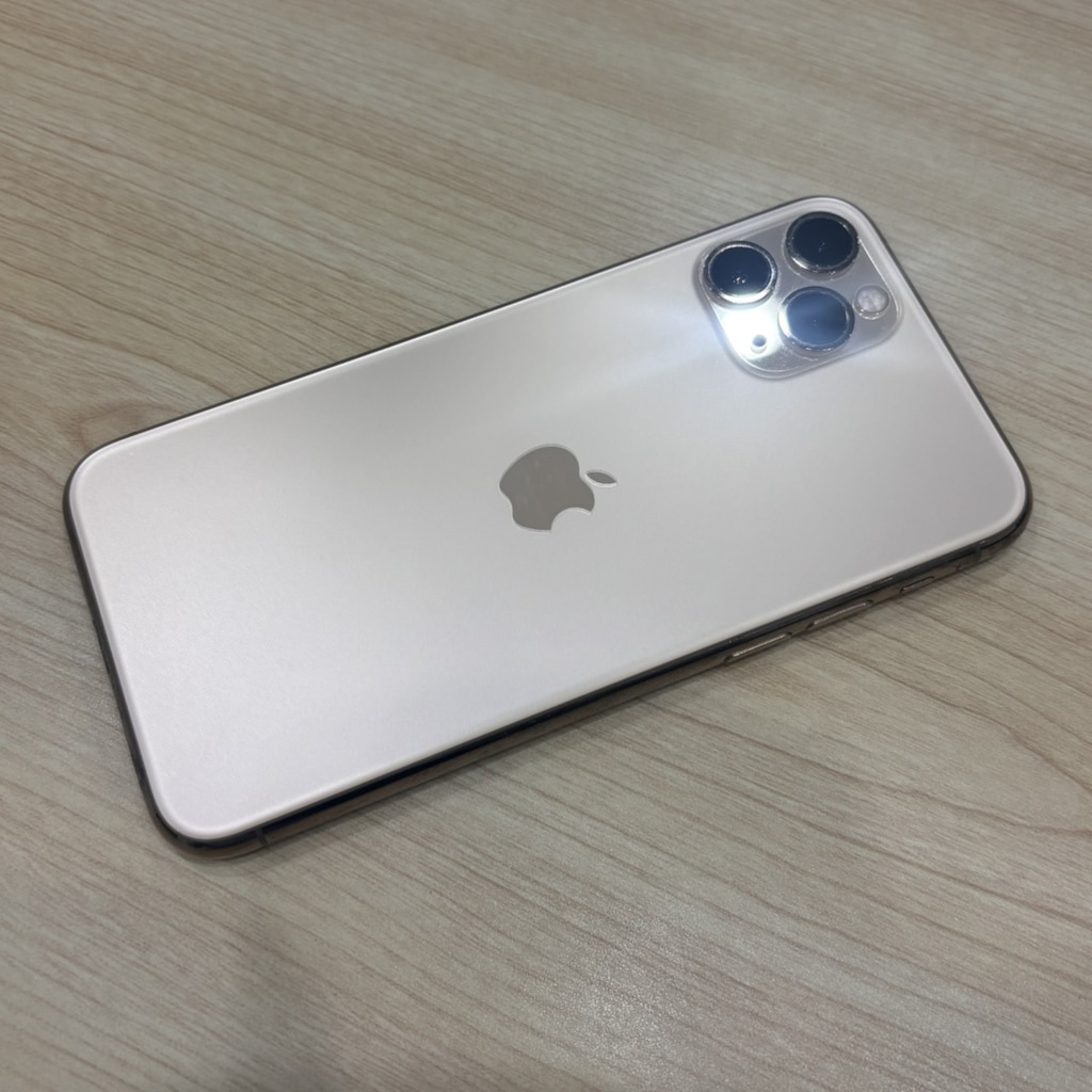 SIMロック解除(Softbank) iPhone11Pro 256GB ゴールド MWC92J/A