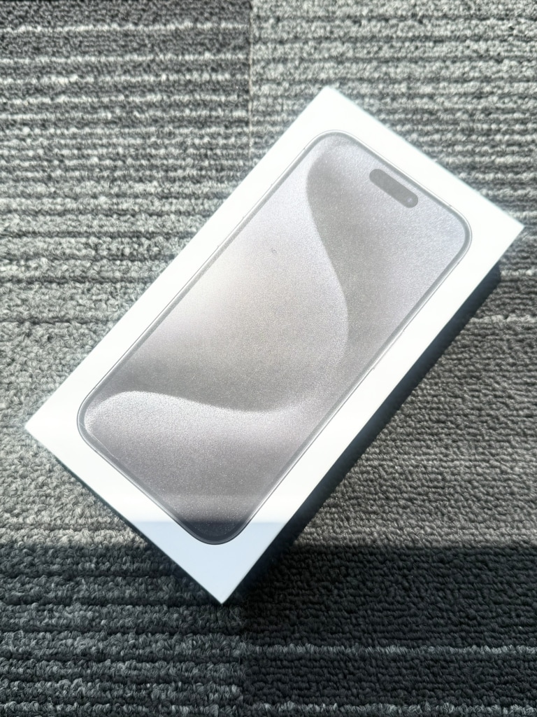 Apple iPhone15Pro 128GB ブラックチタニウム MTU73J/A