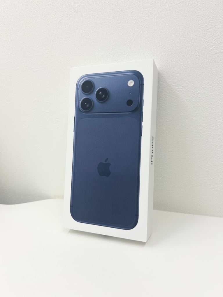 国内版SIMフリー iPhone17 Pro Max 512GB ディープブルー MFYE4J/A