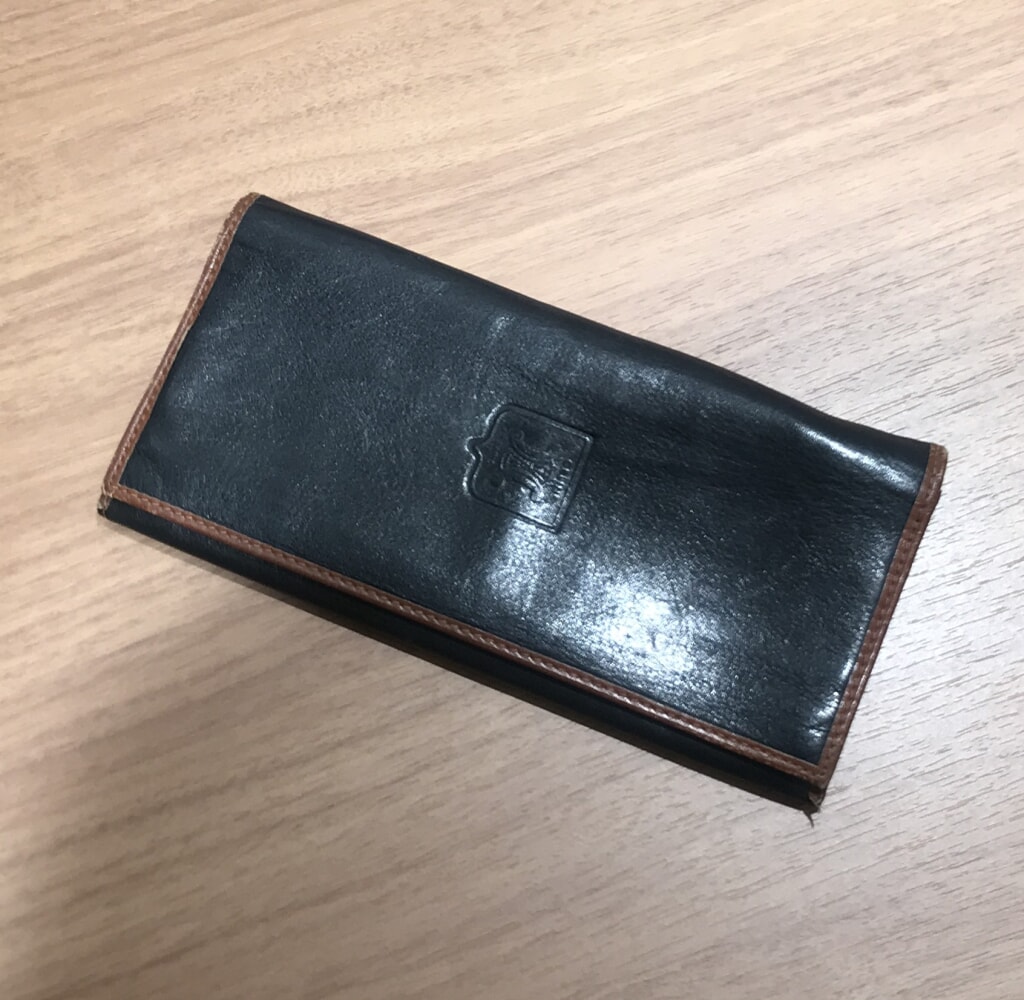 セリーヌ トリオンフ 財布