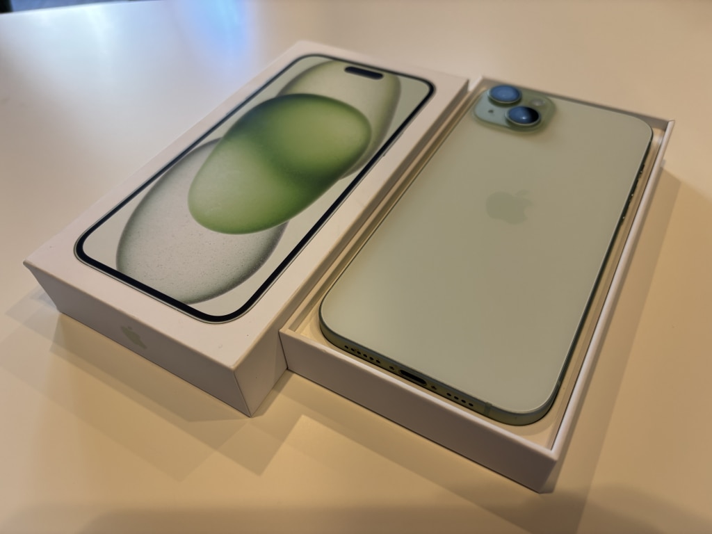 国内版SIMフリー iPhone15Plus 128GB グリーン MU0E3J/A
