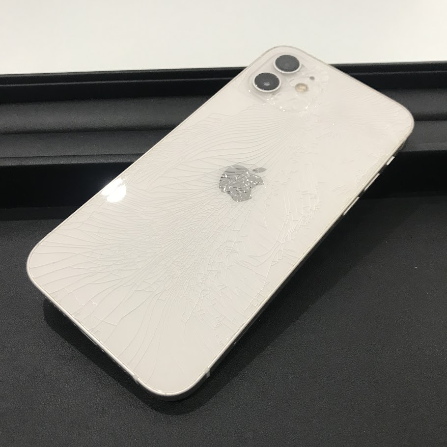 SIMロック解除(Softbank)iPhone12 128GB ホワイト MGHV3J/A