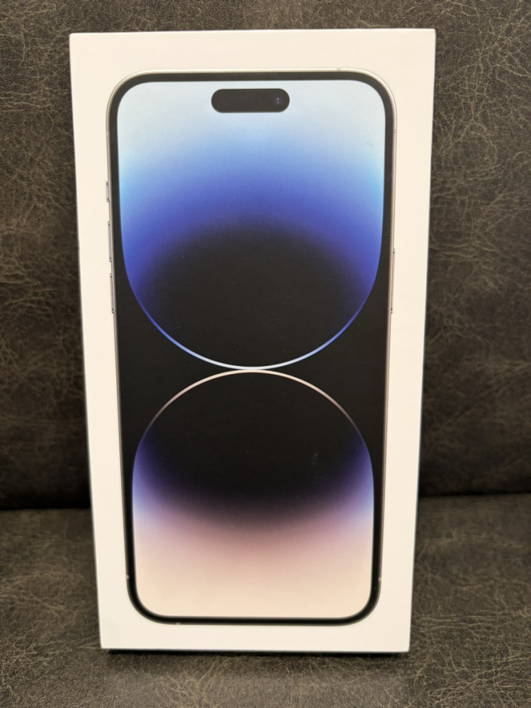 Apple iPhone14ProMax 256GB シルバー MQ9C3J/A