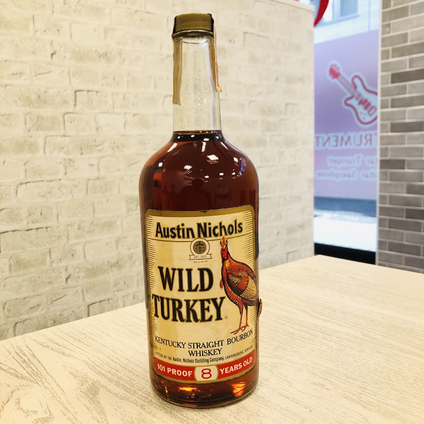 ワイルドターキー 8年 ストレートバーボン 8年 1000ml/50度/瓶