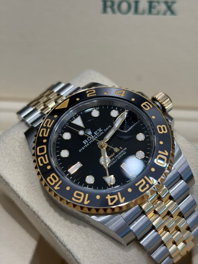 ロレックス GMTマスターⅡ ジュビリーブレス 126713GRNR