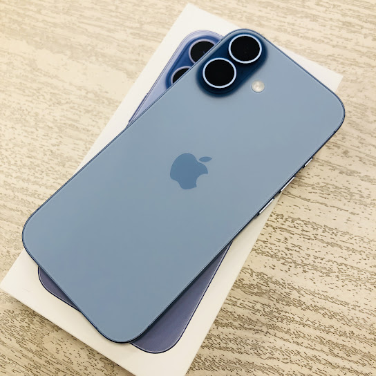 SIMロック解除(au) iPhone17 256GB ミストブルー MG694J/A